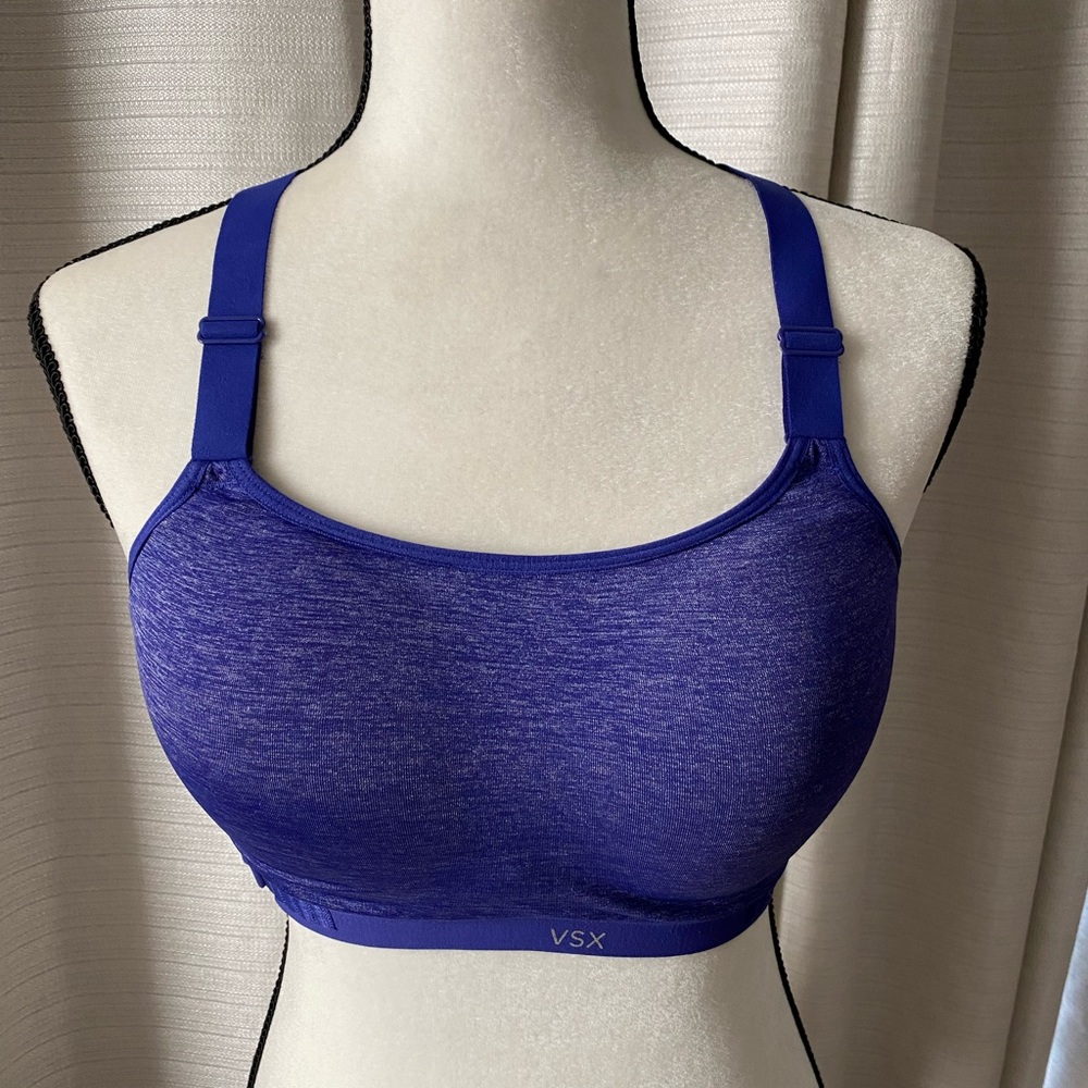 NWOT Victoria’s Secret VSX Sports Bra 36C
